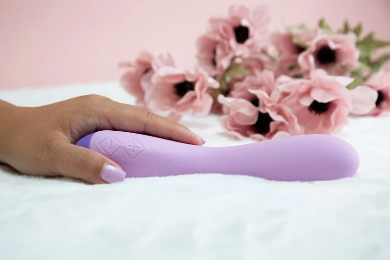 Blush Novelties - Wellness: 柔軟強力G點震動棒