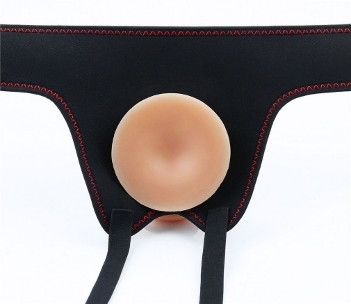 Lovetoy - 束帶連附陰囊7.5"假陽具 - 膚色